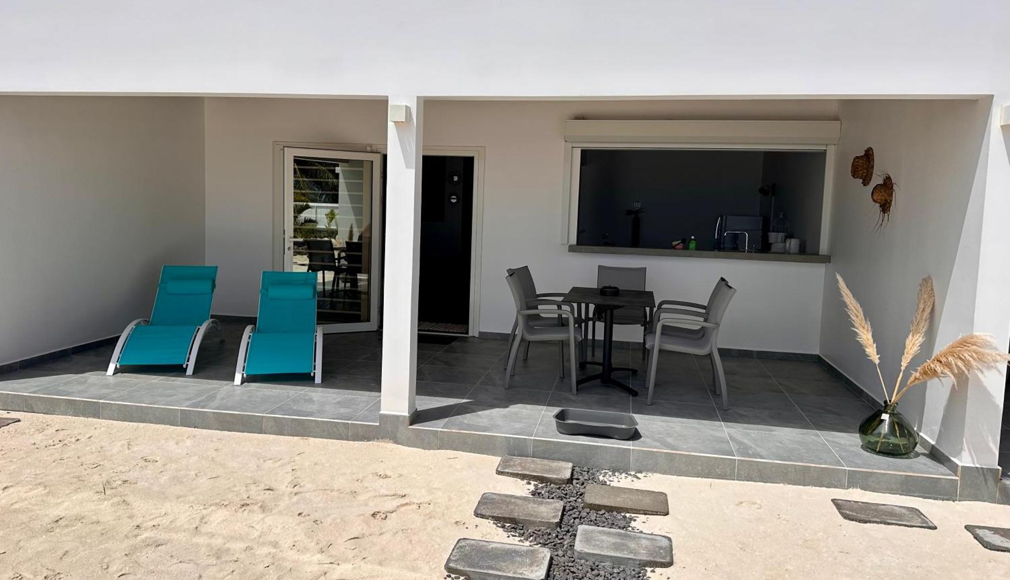 Pension Irivai, Appartement Rava 1 Chambre Bord De Mer Uturoa Esterno foto